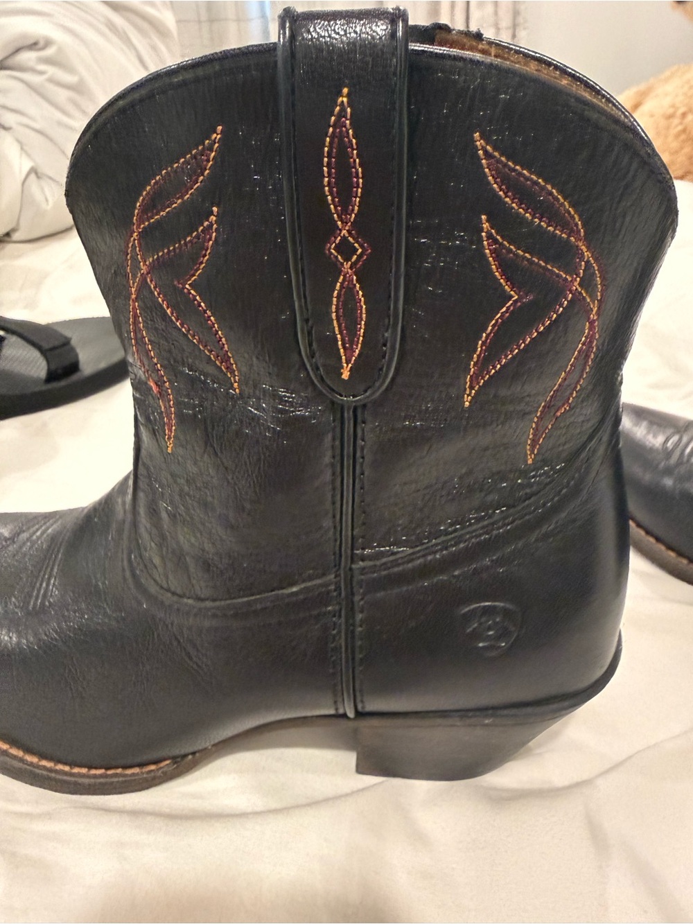 Black Women's Ariat Western Shortie Boots Size 8 - Picture 3 of 6